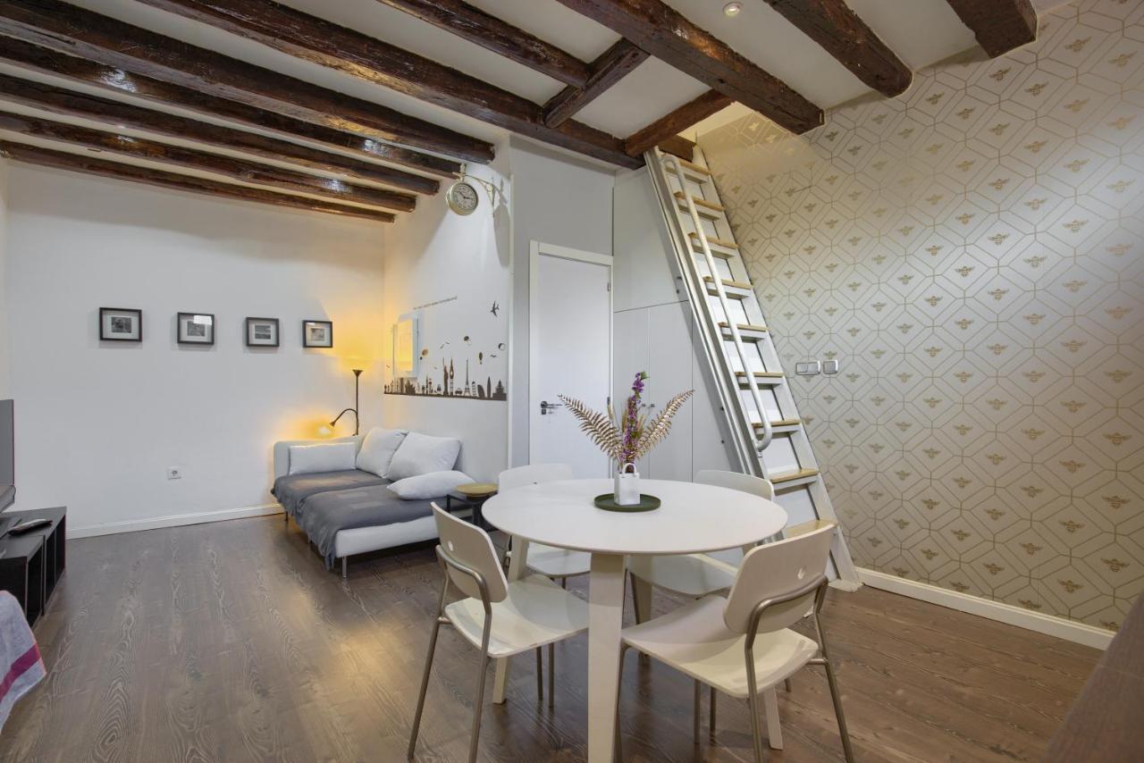 Charming Sol Attic Daire Madrid Dış mekan fotoğraf